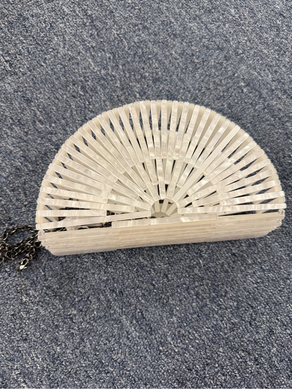 Women’s Seashell Pearl White Clutch Purse